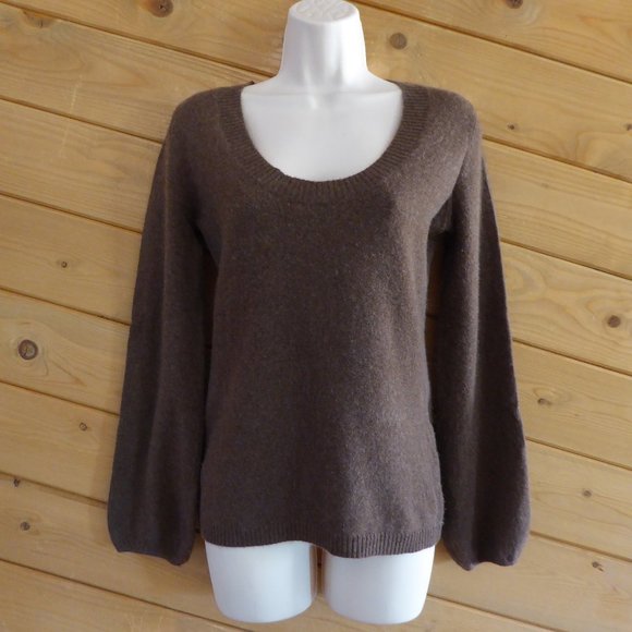 Old Navy Sweaters - Old Navy Solid Brown 100% Cashmere Sweater Long Bell Sleeve Knit Top Slim Fit S